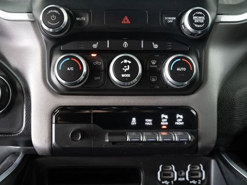 Used 2021 RAM 1500 Big Horn AWD/4WD image 14