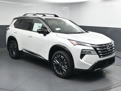 New 2026 Nissan Rogue Platinum w/ Platinum Premium Package image 1