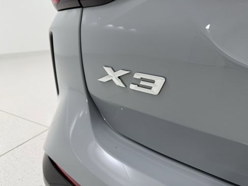 Used 2022 BMW X3 xDrive30i w/ M Sport Package 2 image 9