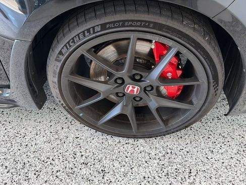 Used 2025 Honda Civic Type R image 21