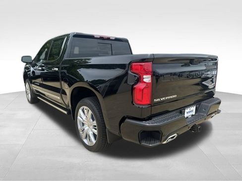 New 2026 Chevrolet Silverado 1500 High Country AWD/4WD image 3