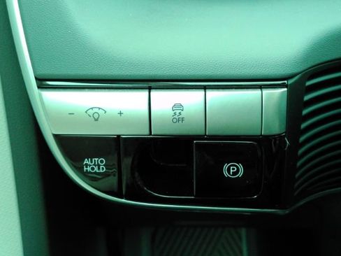 Used 2022 Hyundai Ioniq 5 SE image 33