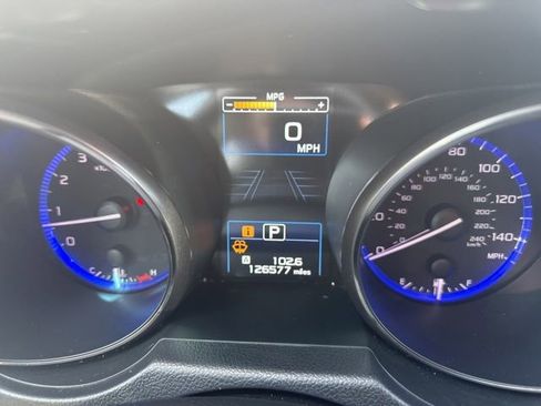 Used 2019 Subaru Outback 2.5i Premium AWD/4WD image 11