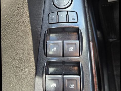 Used 2019 GMC Yukon SLT w/ Graphite Performance Edition image 32