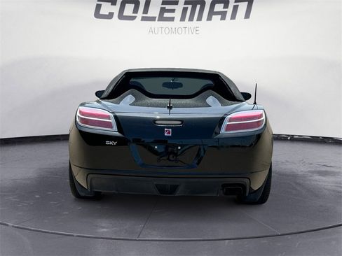 Used 2008 Saturn Sky w/ Weekend Getaway Package image 4