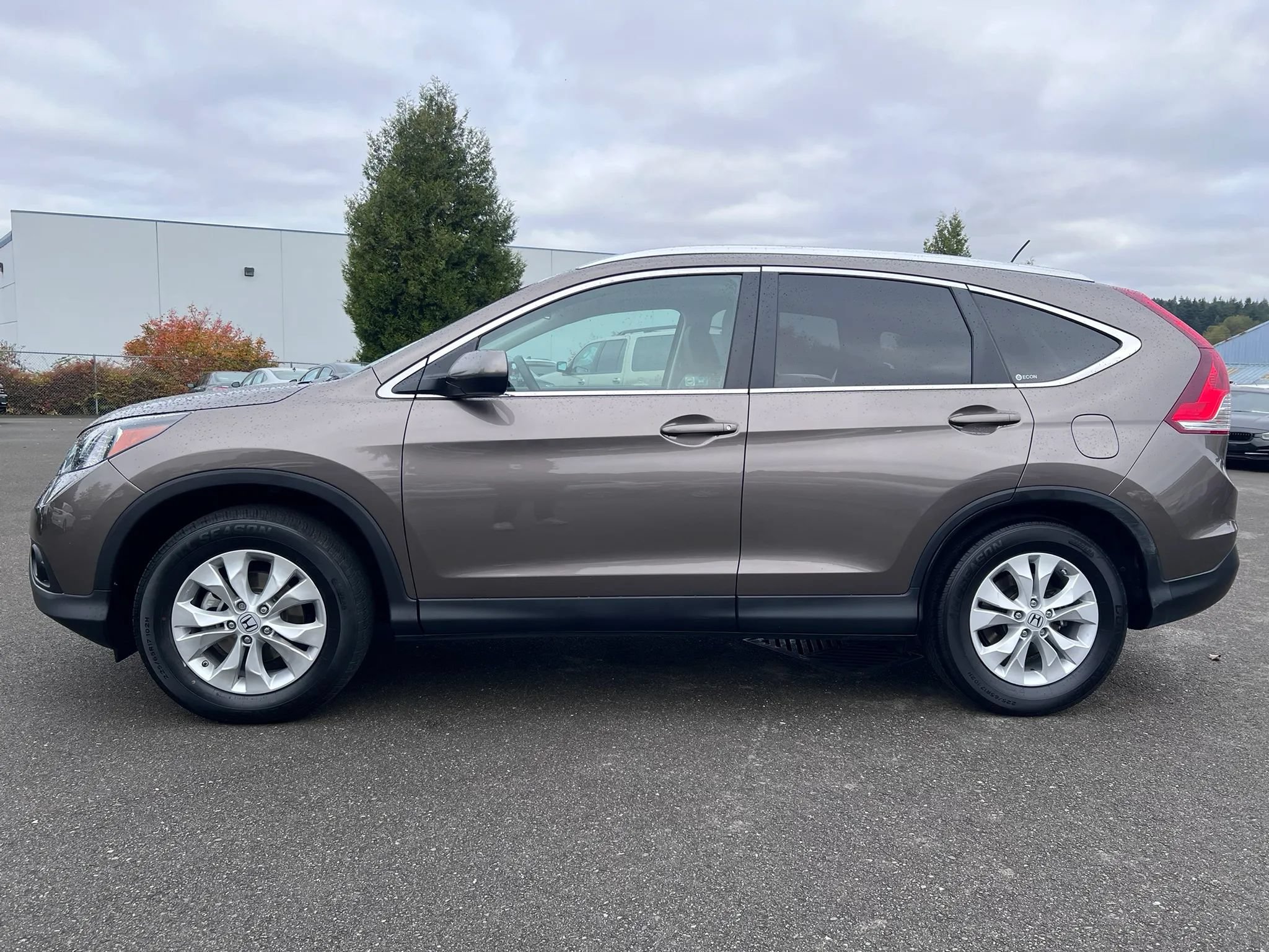 Used 2012 Honda CR-V EX-L image 4