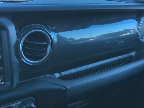 Used 2021 Jeep Wrangler Unlimited Sahara image 18