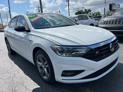 Used 2019 Volkswagen Jetta R-Line FWD image 4