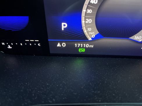 Certified 2023 Volkswagen Taos SE w/ Panoramic Sunroof Package image 20