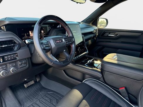 Used 2026 GMC Yukon XL AT4 Ultimate w/ LPO, Floor Liner Package AWD/4WD image 35