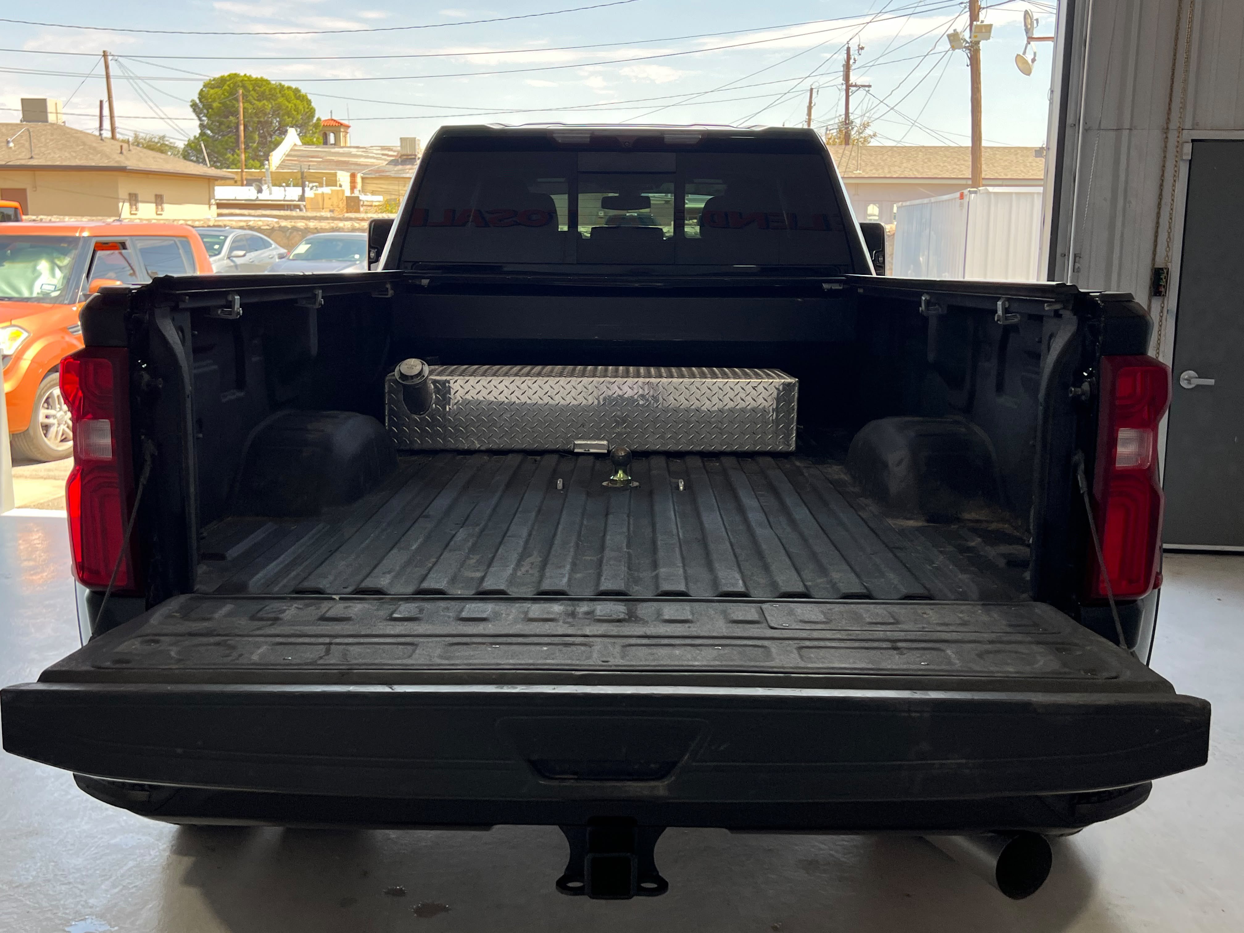 Used 2022 Chevrolet Silverado 3500 High Country w/ Safety Package II AWD/4WD image 5