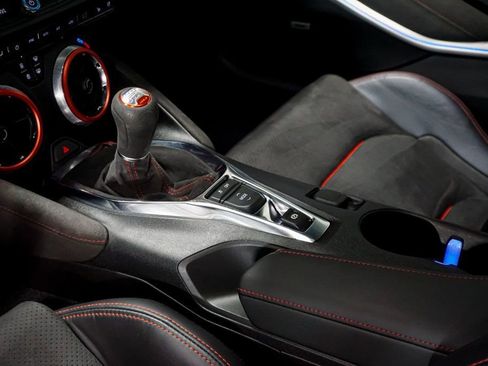 Used 2021 Chevrolet Camaro ZL1 image 12