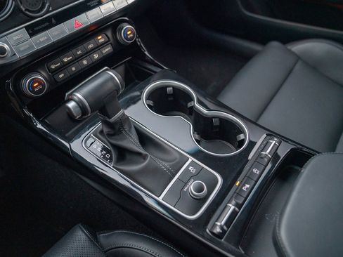 Used 2018 Kia Stinger image 20