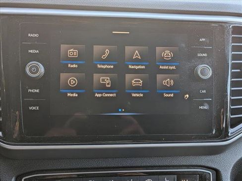 Used 2022 Volkswagen Atlas Cross Sport SE image 14