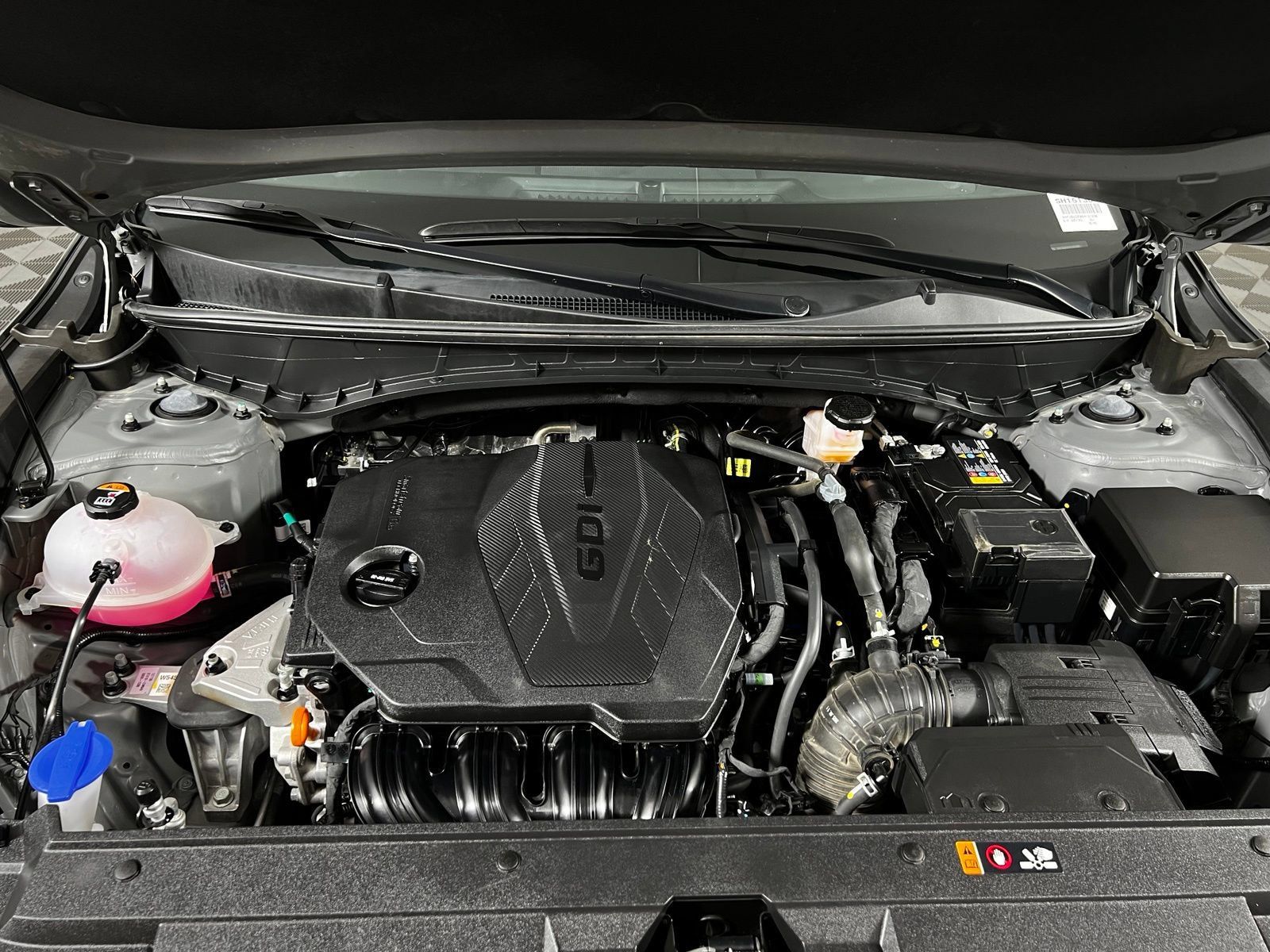 Used 2025 Hyundai Santa Cruz SEL FWD image 9