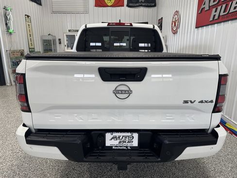 Used 2022 Nissan Frontier SV AWD/4WD image 20