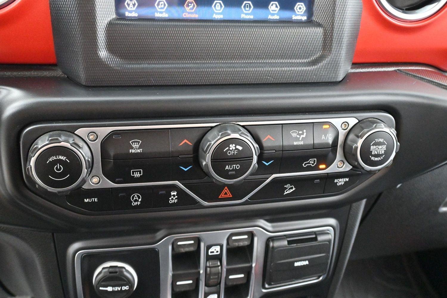 Used 2020 Jeep Wrangler Unlimited Rubicon AWD/4WD image 24