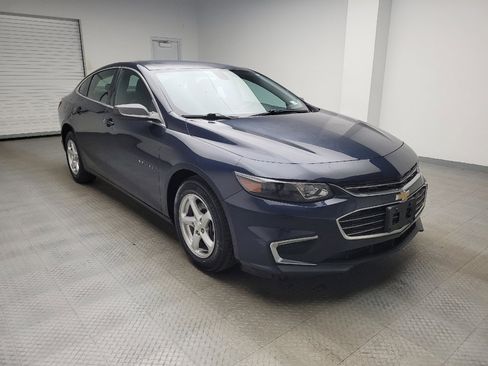 Used 2018 Chevrolet Malibu LS image 13