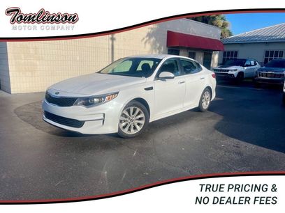 Used 2017 Kia Optima LX w/ Option Group 014