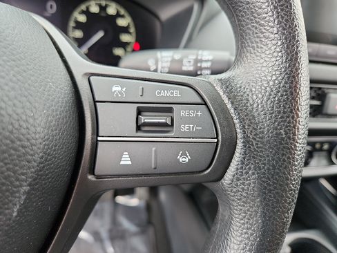 Used 2024 Honda HR-V LX image 22