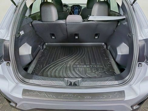 Used 2025 Subaru Crosstrek 2.0i Premium image 26