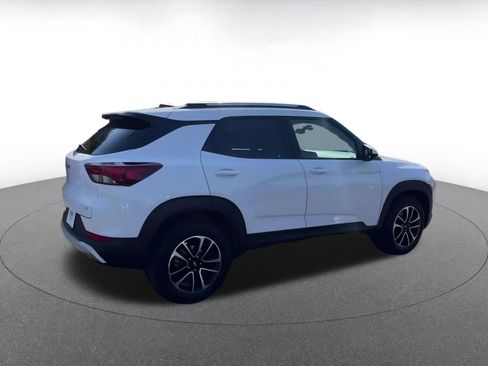 Used 2025 Chevrolet TrailBlazer LT image 15