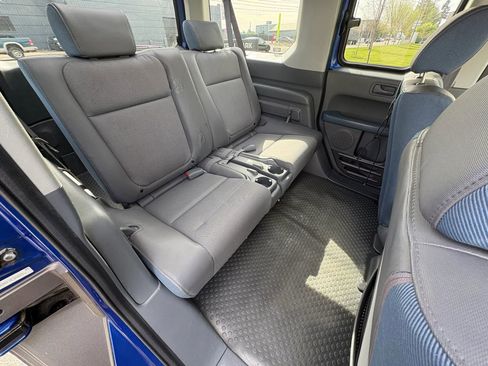 Used 2004 Honda Element EX image 19