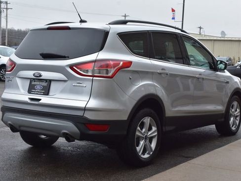 Used 2014 Ford Escape SE w/ Equipment Group 201A image 6