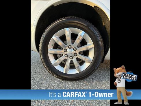 Used 2016 Buick Enclave Premium AWD/4WD image 24