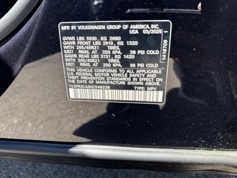 New 2025 Volkswagen Atlas SEL Premium R-Line image 25