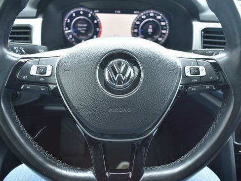 Used 2019 Volkswagen Atlas SEL image 20