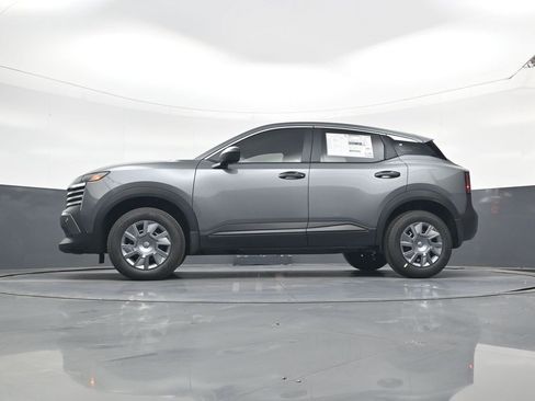 New 2026 Nissan Kicks S image 18