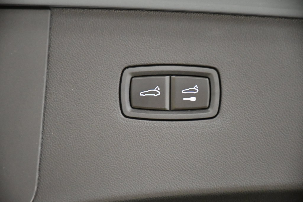 Certified 2026 Porsche Cayenne Coupe AWD/4WD image 62