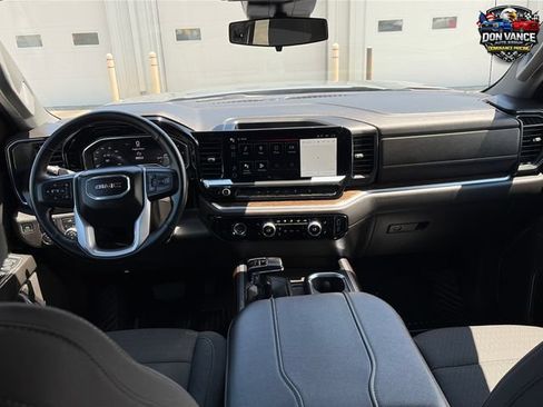 Used 2024 GMC Sierra 1500 Elevation w/ X31 Off-Road Package AWD/4WD image 12