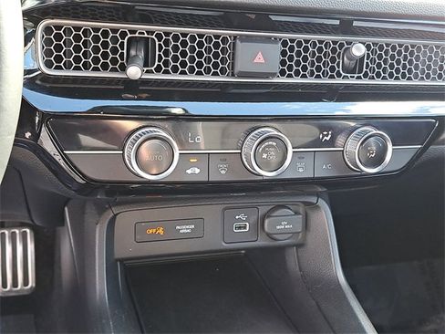 Certified 2022 Honda Civic Sport image 28