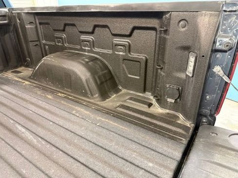 Used 2021 Chevrolet Silverado 1500 LTZ image 10