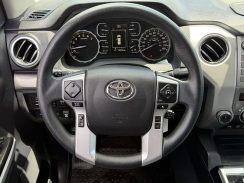 Used 2021 Toyota Tundra SR5 w/ SR5 Upgrade Package AWD/4WD image 14