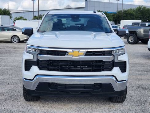 Used 2025 Chevrolet Silverado 1500 LT AWD/4WD image 2