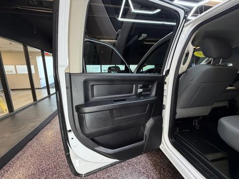 Used 2018 RAM 1500 Tradesman w/ Popular Equipment Group AWD/4WD image 30