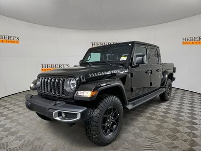 New 2025 Jeep Gladiator Sport