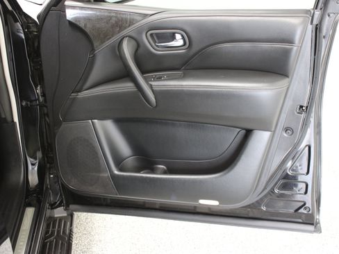 Used 2020 INFINITI QX80 Luxe w/ All-Season Package RWD image 38