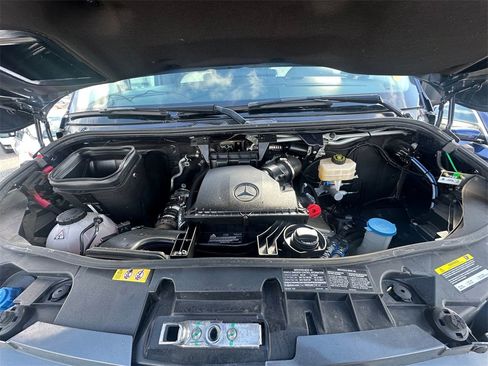 Used 2023 Mercedes-Benz Sprinter 3500 image 30