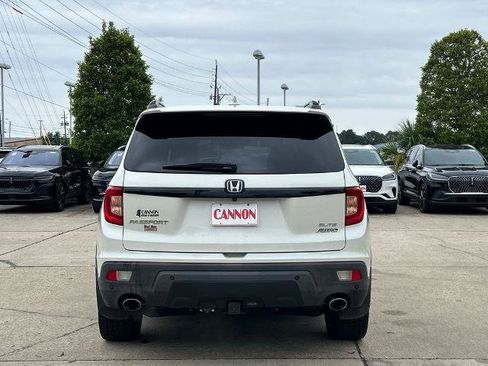 Used 2019 Honda Passport Elite image 5
