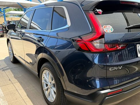 Used 2025 Honda CR-V EX-L image 6