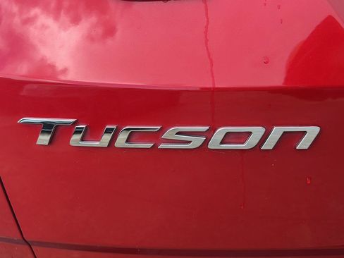 Used 2023 Hyundai Tucson Limited w/ Cargo Package FWD image 32