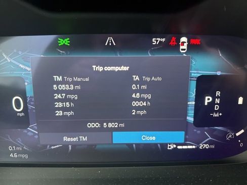 Used 2026 Volvo XC40 B5 Core w/ Climate Package image 12