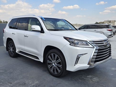Certified 2021 Lexus LX 570 4WD w/ Luxury Package image 2