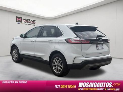 Used 2024 Ford Edge SEL w/ Convenience Package AWD/4WD image 5