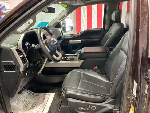 Used 2018 Ford F150 Lariat AWD/4WD image 22