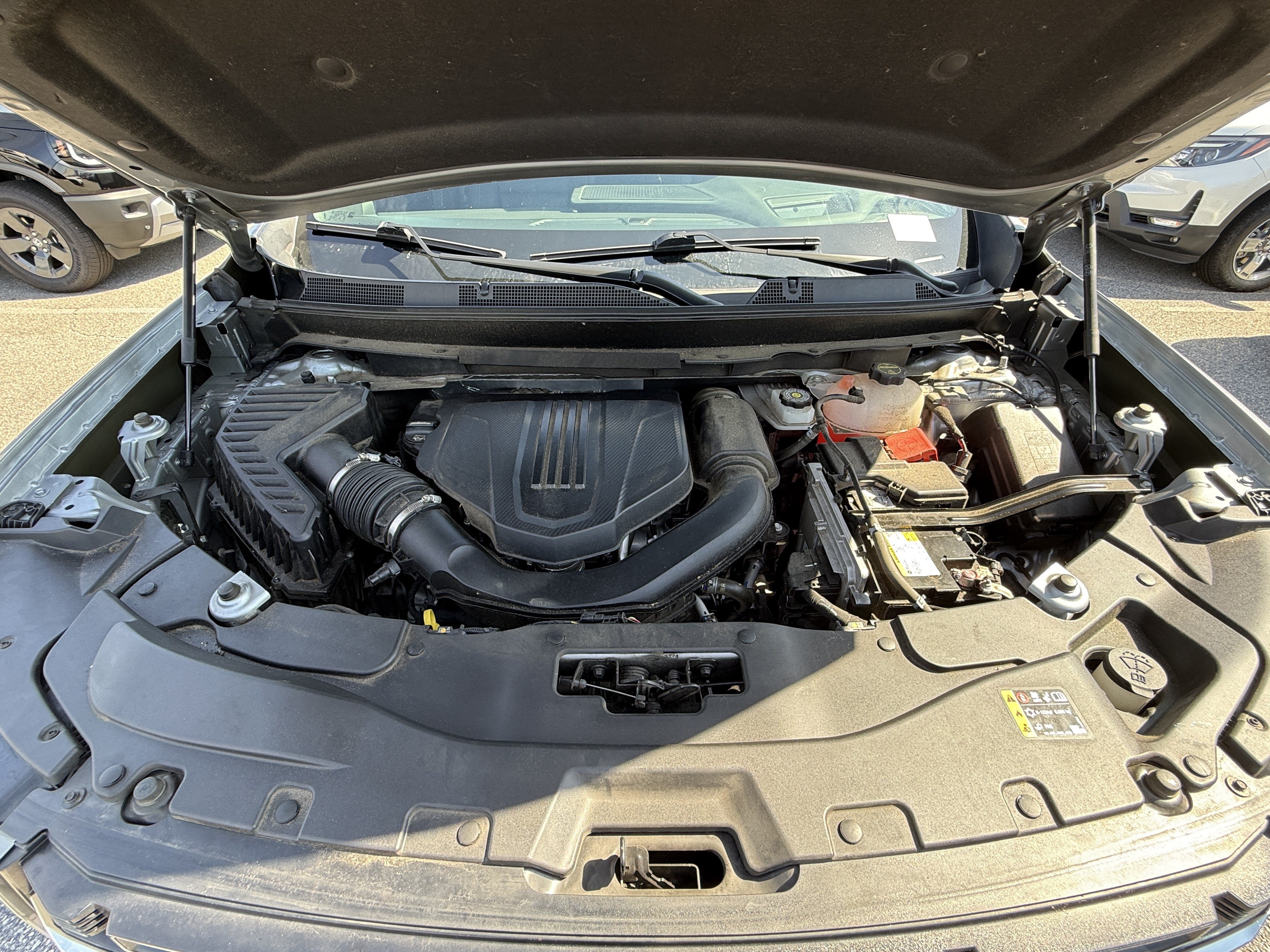 Used 2025 GMC Acadia Elevation w/ Elevation Premium Package FWD image 35